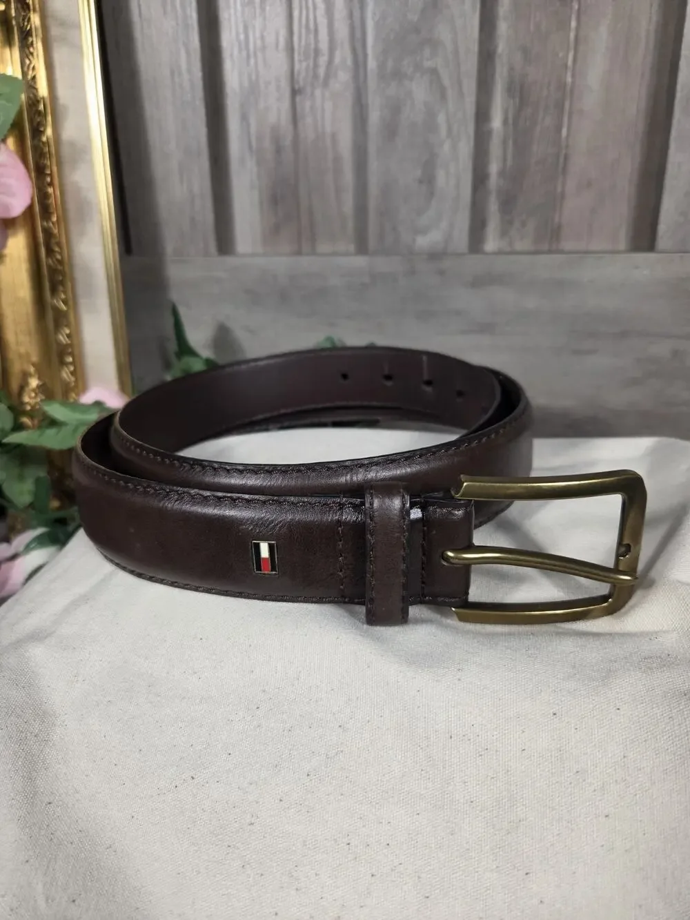 Tommy Hilfiger Brown Bonded Leather Belt Men's Size 38/95 Brass Buckle Logo
